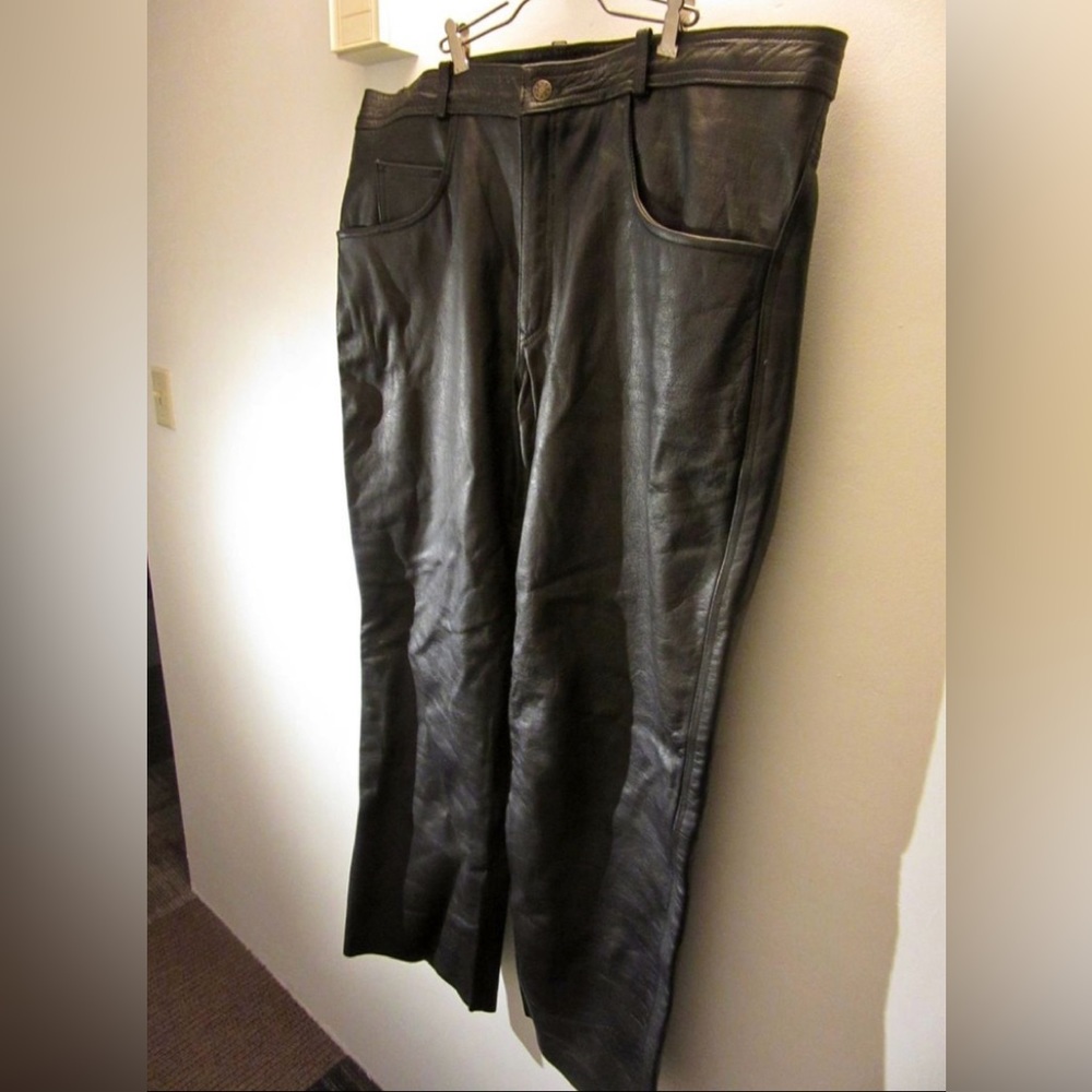 Xelement B7400 black premium leather motorcycle pants size 44